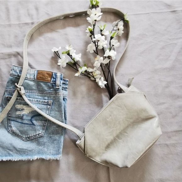 Handbags - 3/$20▪️SQ Crossbody Bag